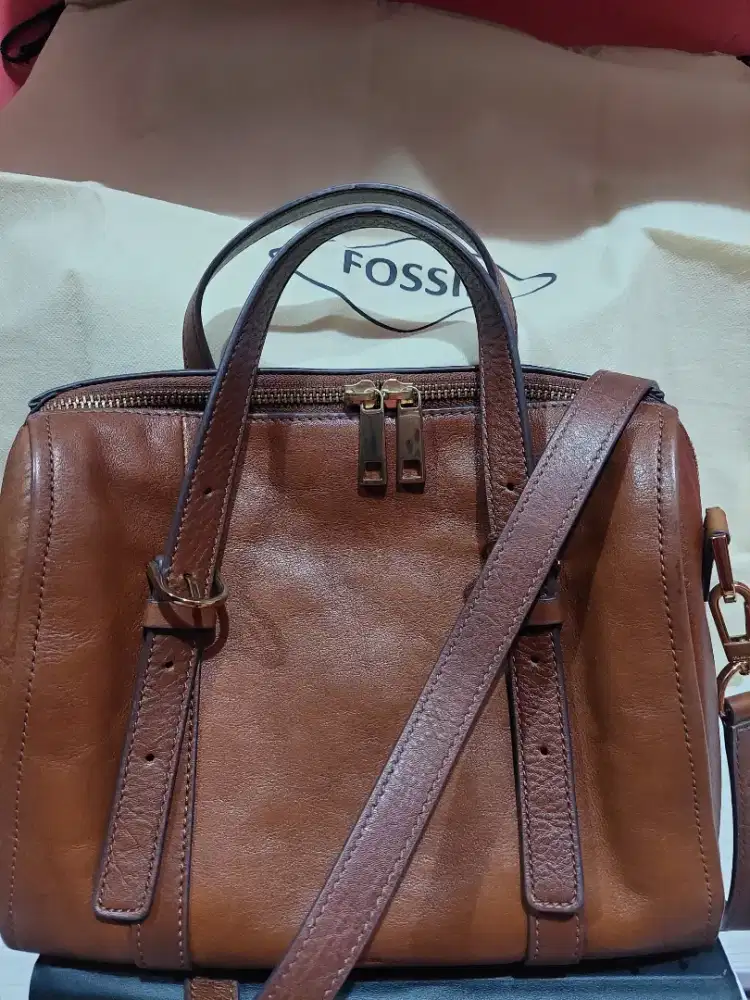 Handbag Fossil (Leather Dark Brown Bag)
