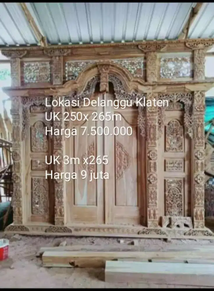 Gebyok ukir kayu jati