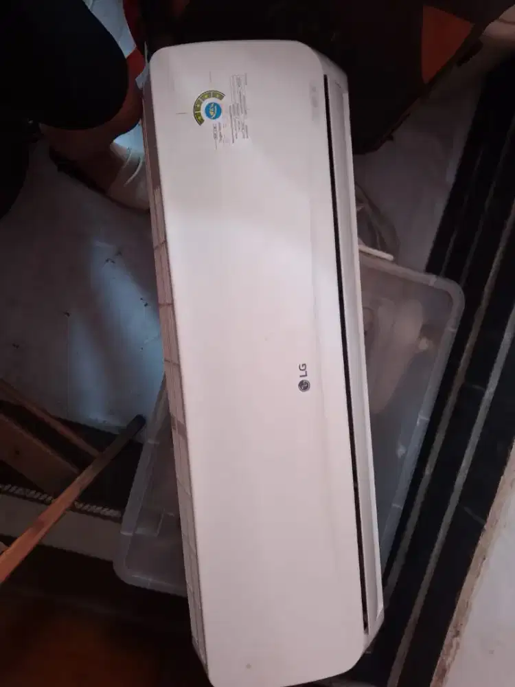 AC LG 1/2 PK thn 2017