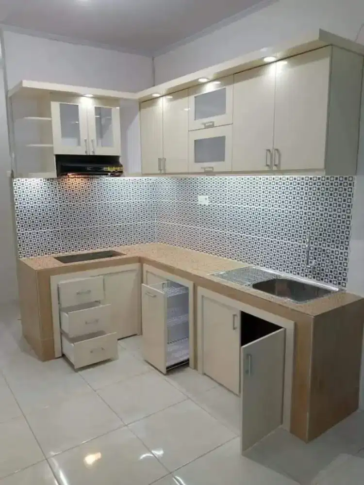 Kitchen set mewah
