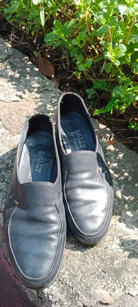 Bally flat pantofel sepatu wanita