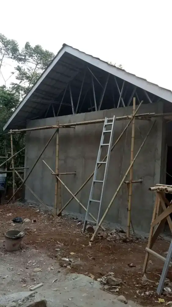 Pemasangan baja ringan atap genteng metal pasir