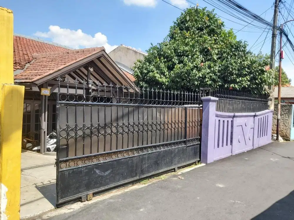 Rumah LT 290m2 SHM Kelapa Dua Wetan Ciracas Cibubur