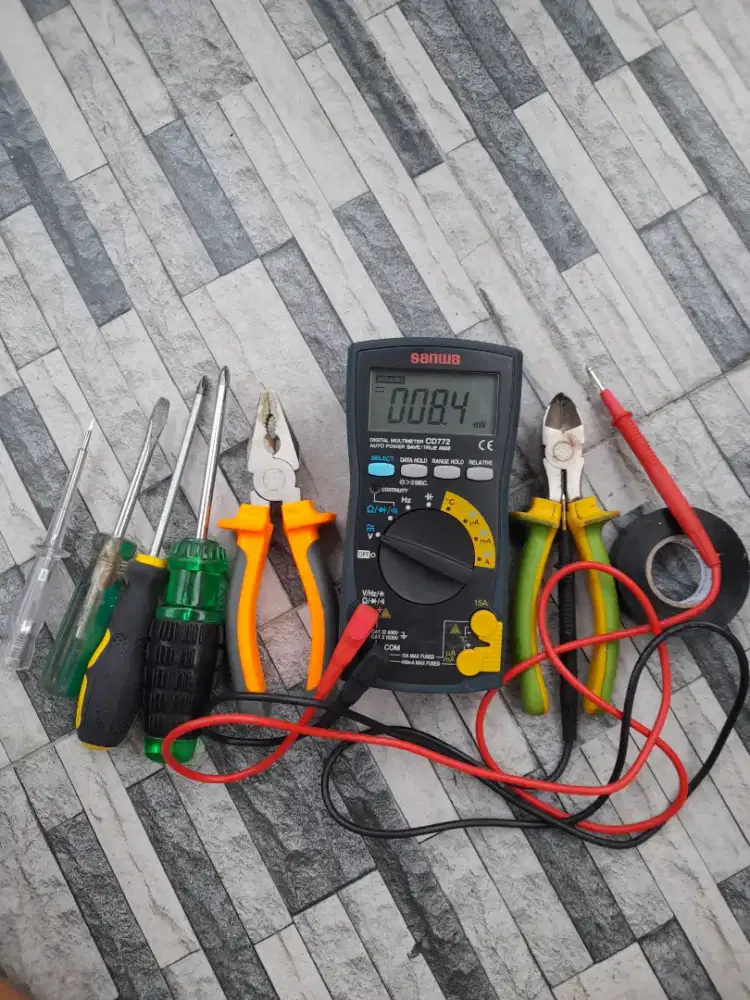 Service dan instalasi listrik