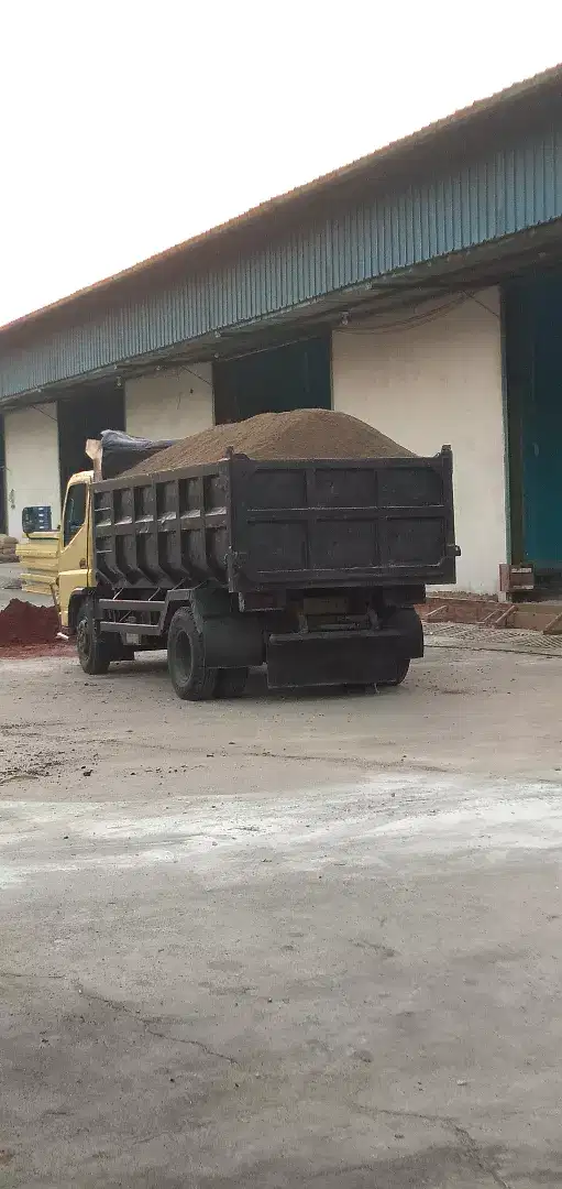 Jual pasir isi 7 m³. Full padat