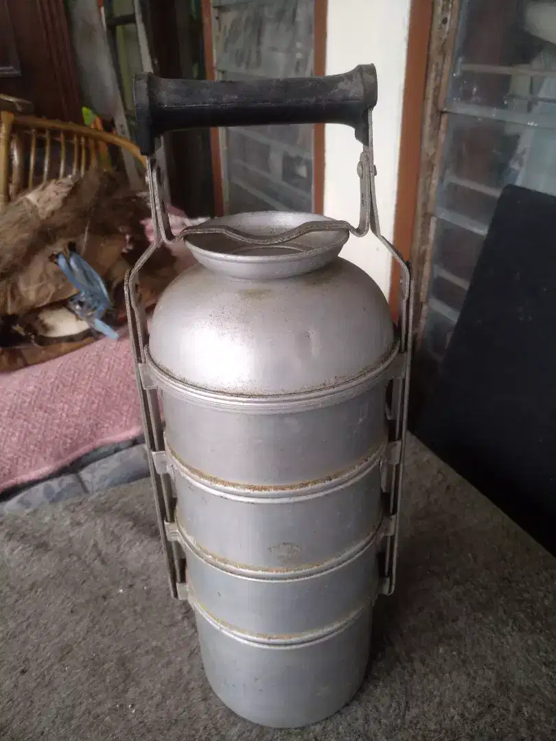 Rantang vintage 5 susun