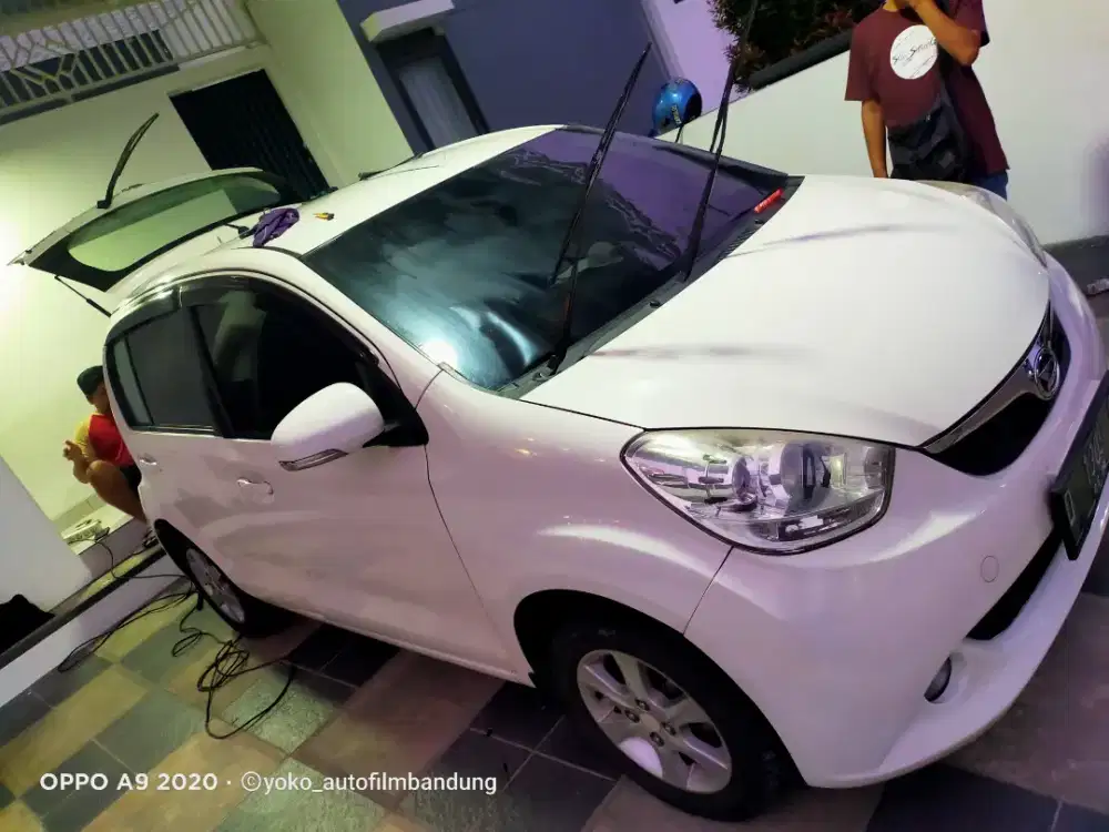 Pasang kaca film mobil rumah gedung perkantoran murmer