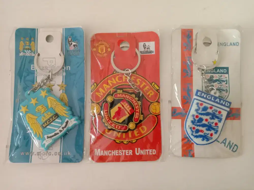 Gantungan Kunci Klub Bola