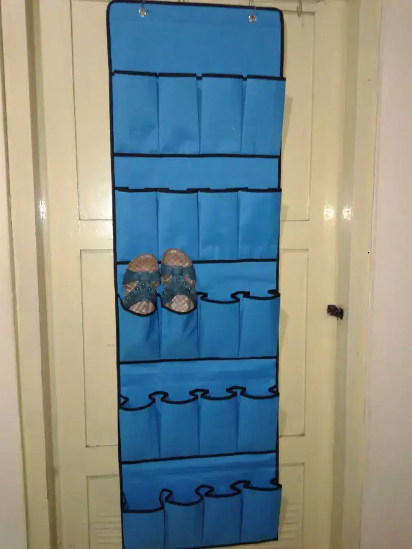 PO Tempat Sepatu, Sandal