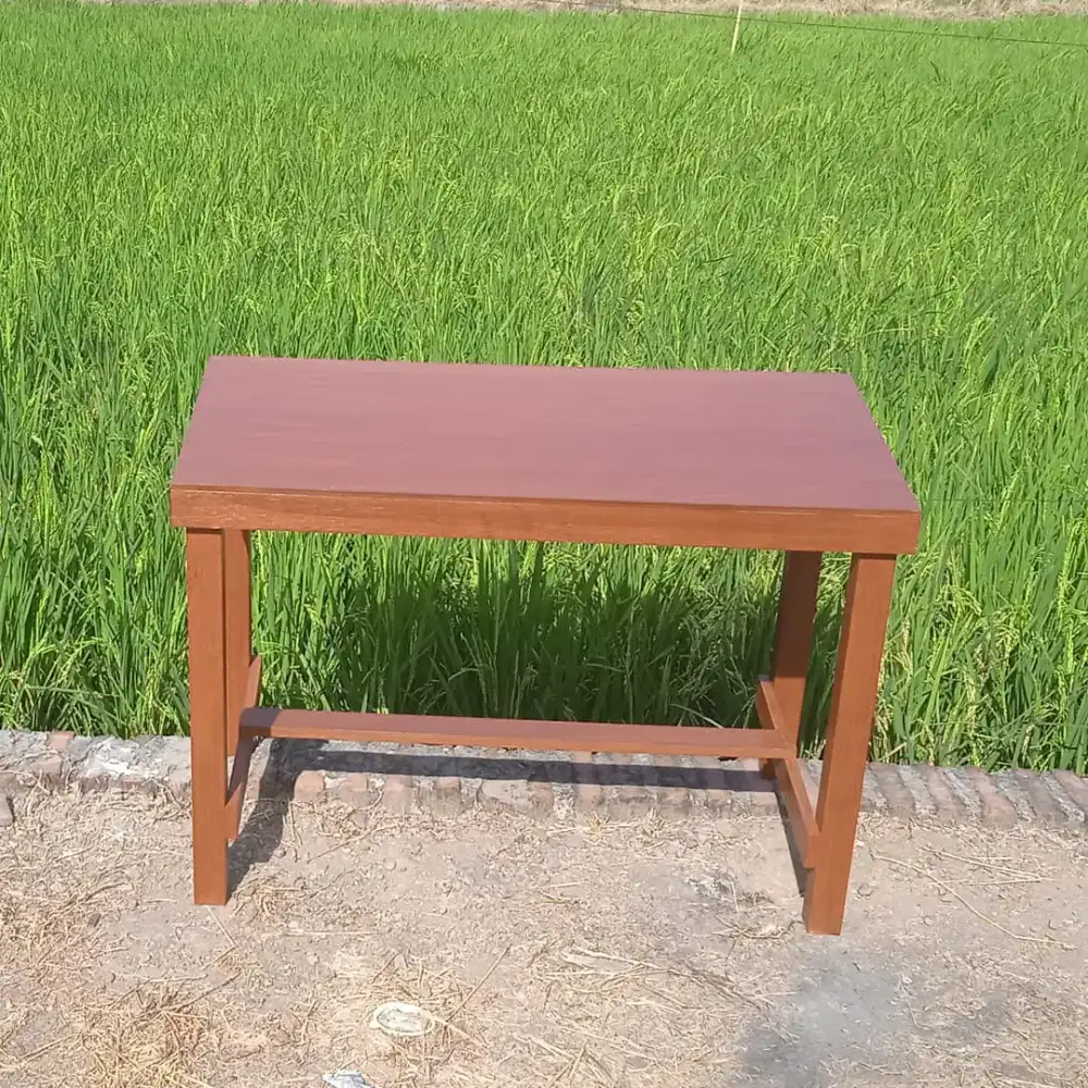 Meja makan Kayu Meranti