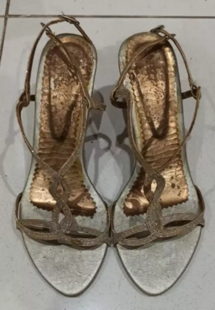 Jual Sepatu 30 Ribuan