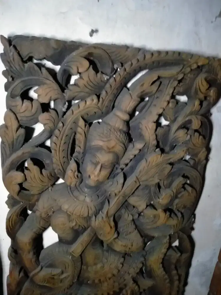 ukiran kayu 3 dimensi hand made .made in thailand lawas.