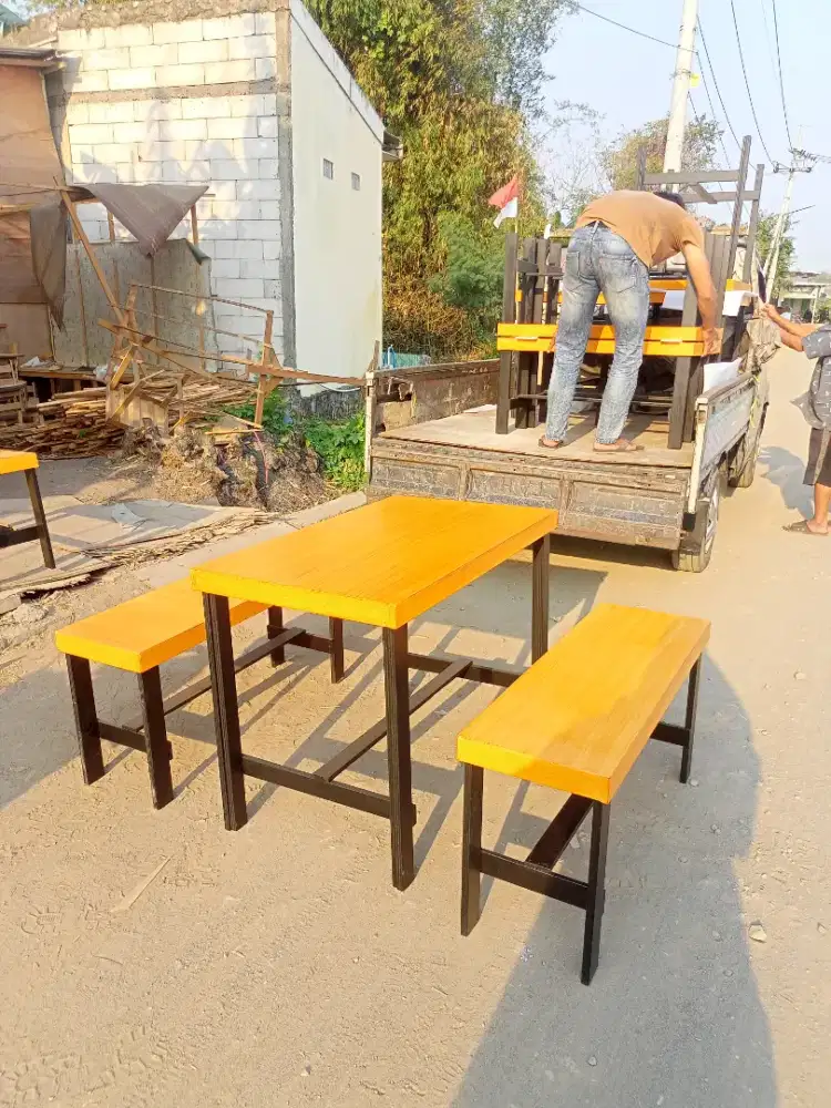 Meja cafe, meja makan, meja warung / meja warkop set kursi panjang
