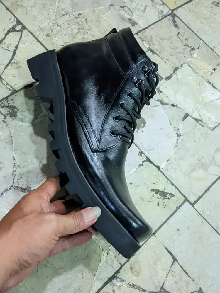 Sspatu PDH kulit Sol Radial