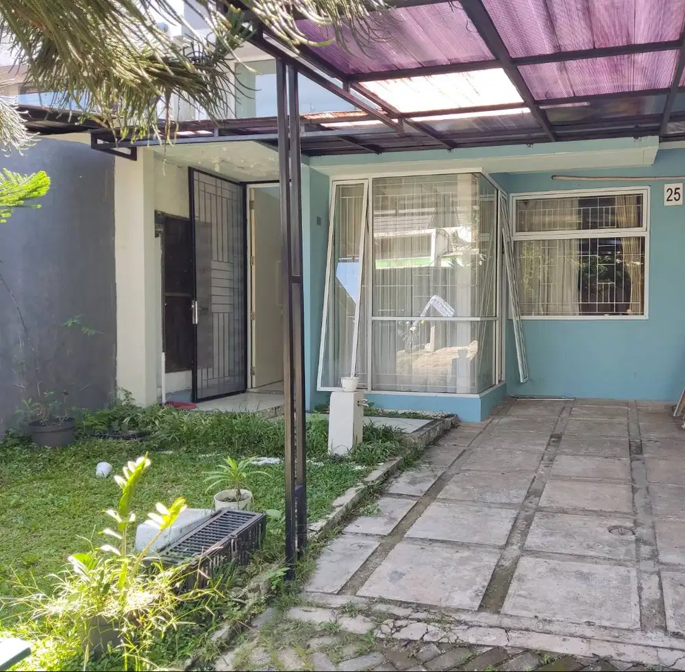 Disewakan Rumah di Sentul City