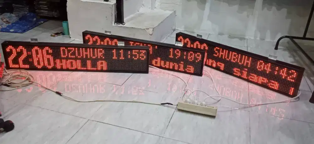 Jam digital sholat musholah dan masjid 1mx 20 cm