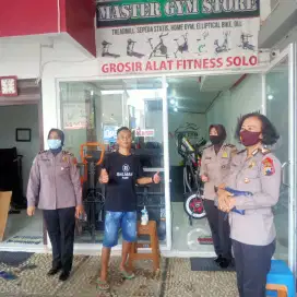 Toko Treadmill Dan Sepeda - Master Gym Solo