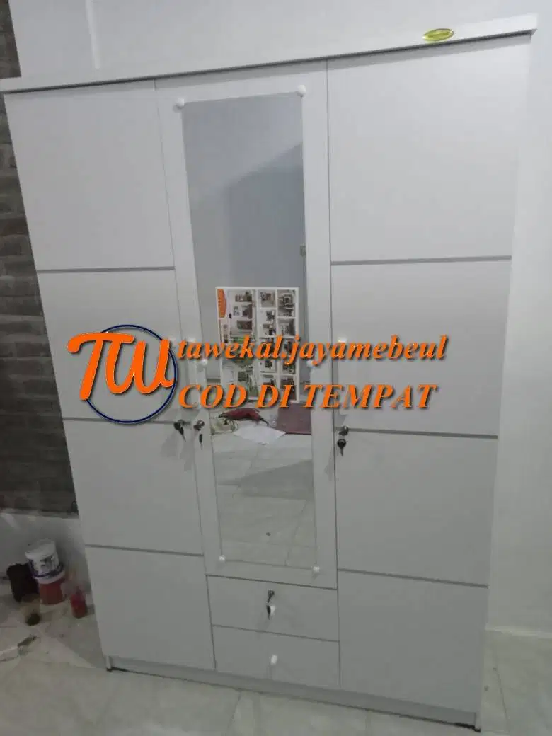 LEMARI PAKAIAN MINIMALIS PINTU 3 DAN 2 MODEL TERBARU KACA FULL PANJANG