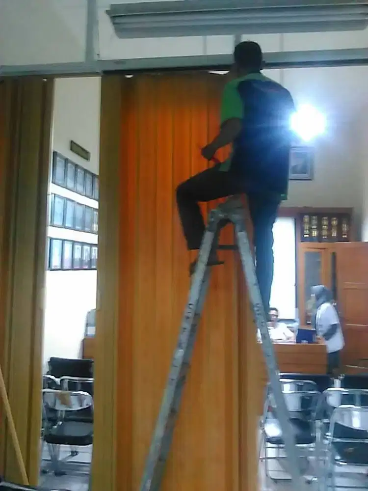 folding door, folding  PVC untuk partisi ruangan