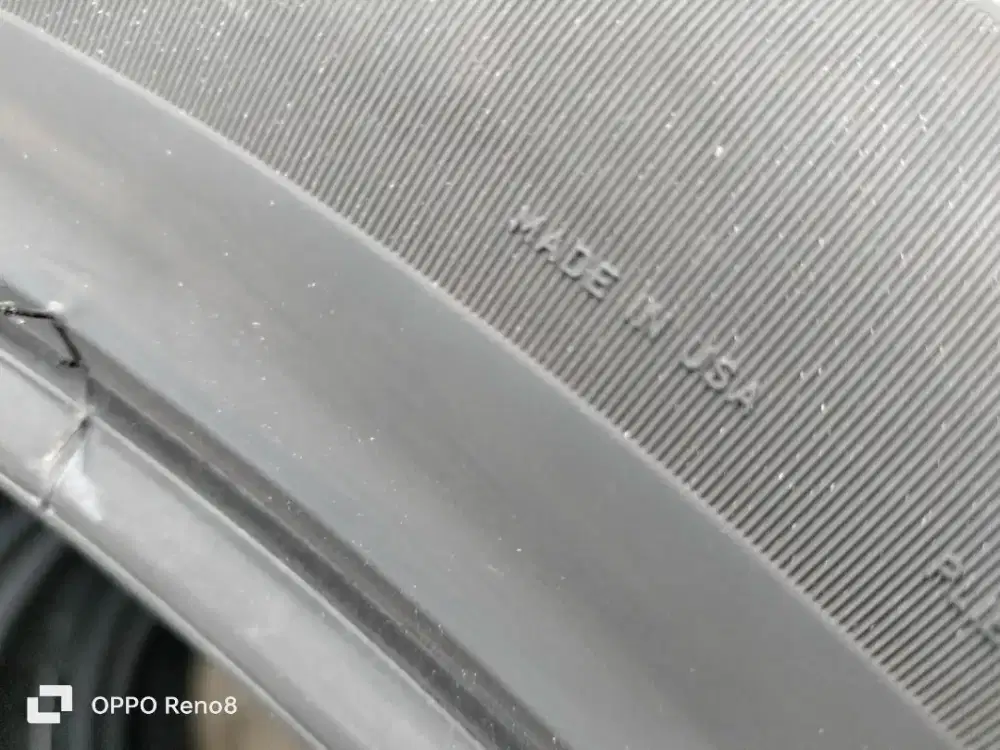 Mj ban 295/40/R21 Pirelli P Zero Made in USA 4pcs 2022 mlus hub Wa