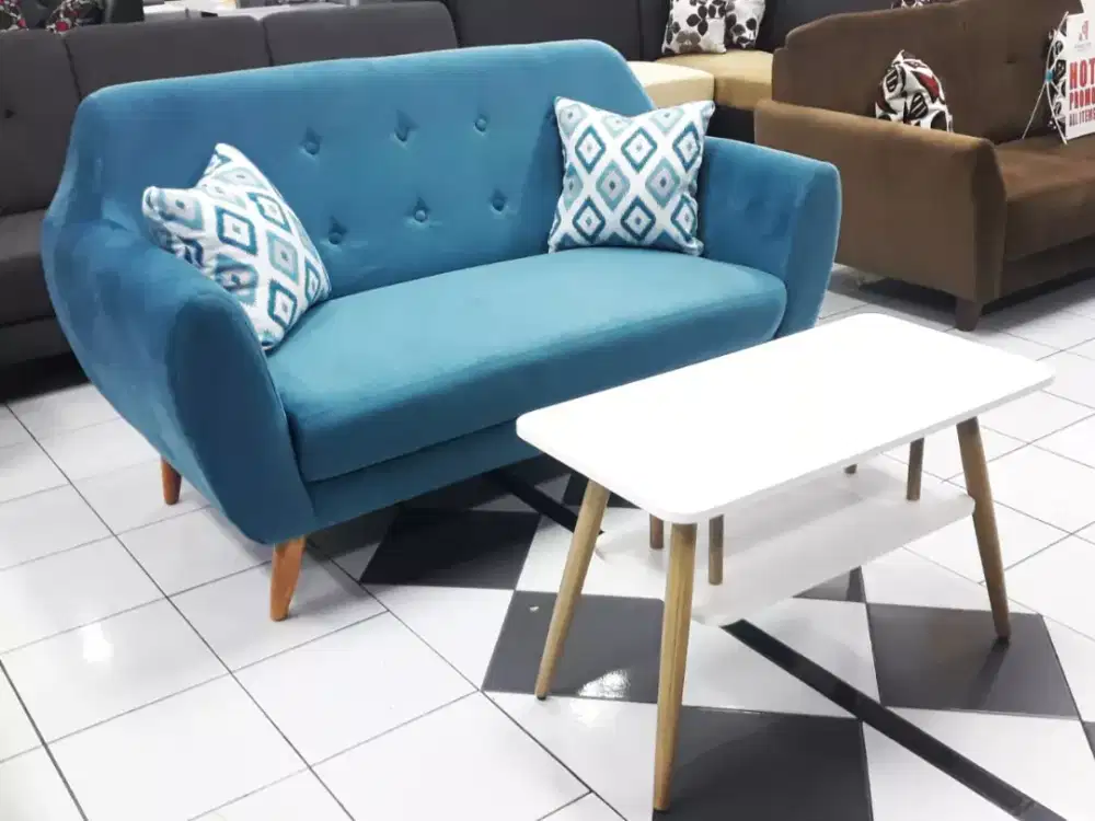 Sofa Retro 2seaters + Meja