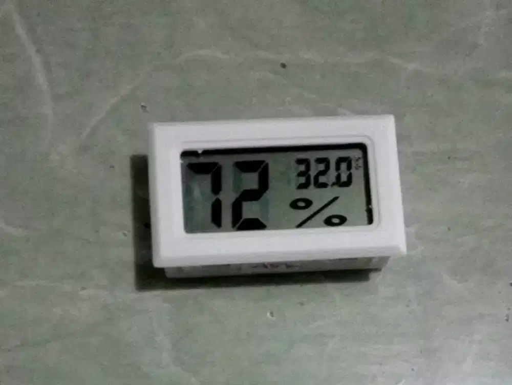Termometer hygrometer digital