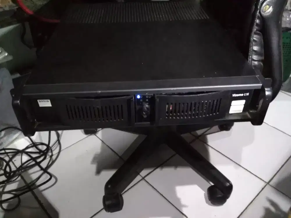 LED HD VIDEO PROCESSOR BARCO VIZOMO L1i VIDEO WALL