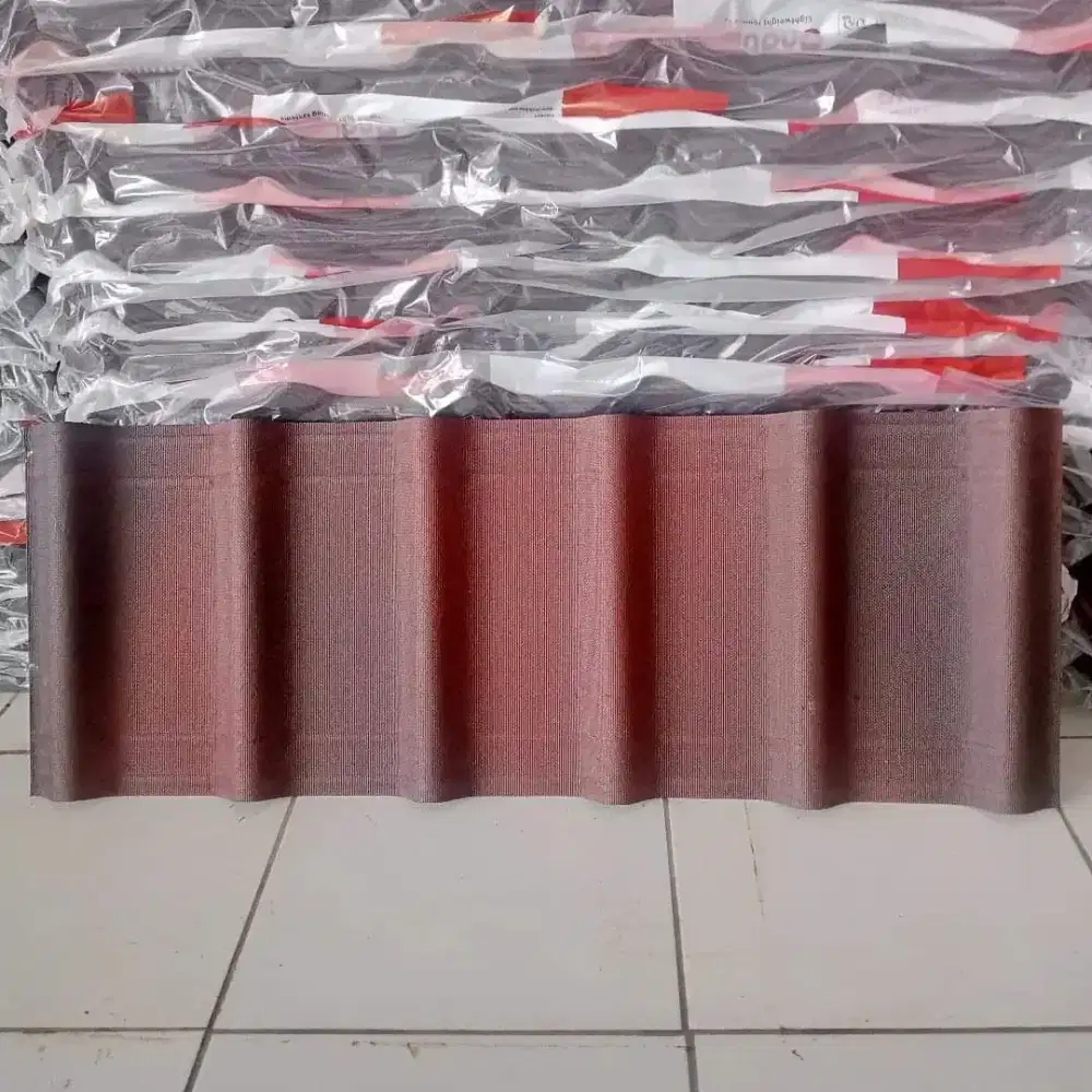 Onduvilla shaded red, brown & black