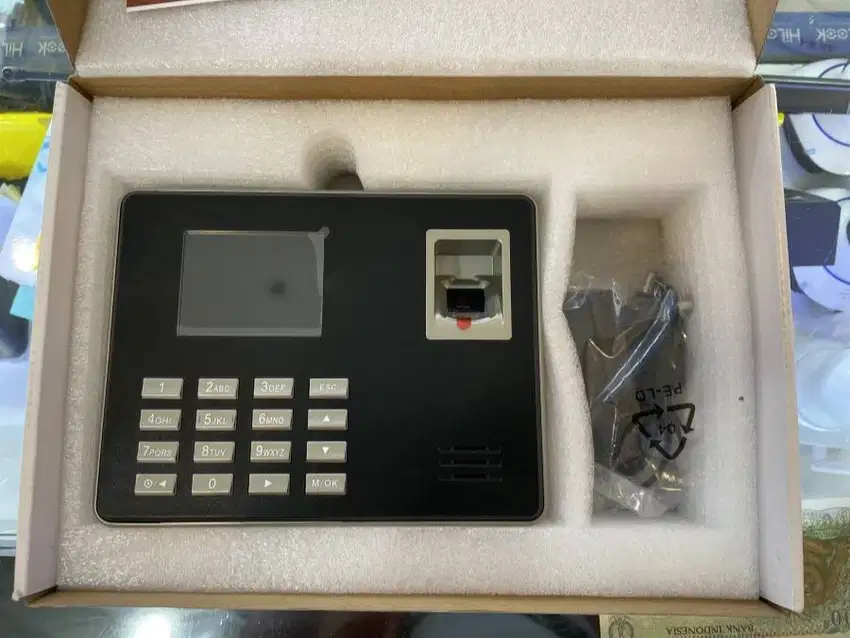 Mesin absensi sidik jari Fingerprint FREE PEMASANGAN UNIT