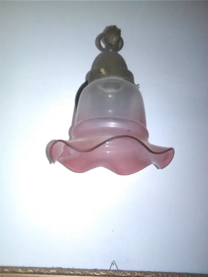 Lampu dinding kuno Kap merah Eropah