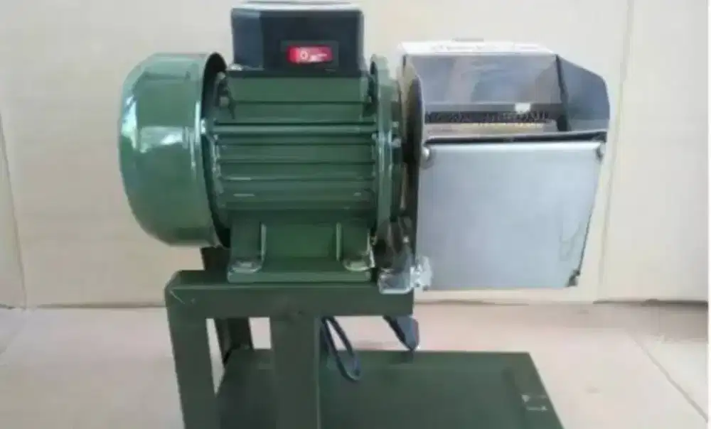 Parut kelapa untuk usaha dan rumahan