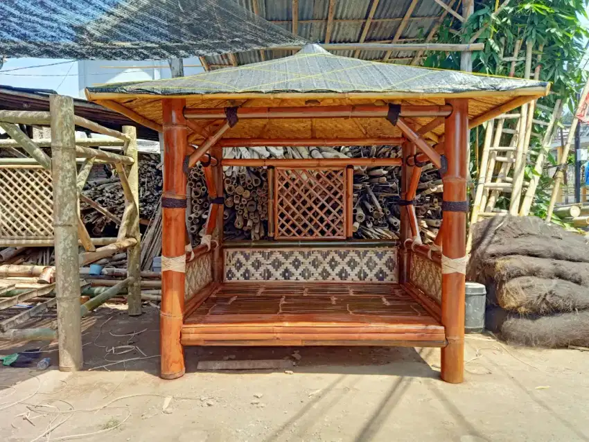 Produksi gazebo bambu petung murah