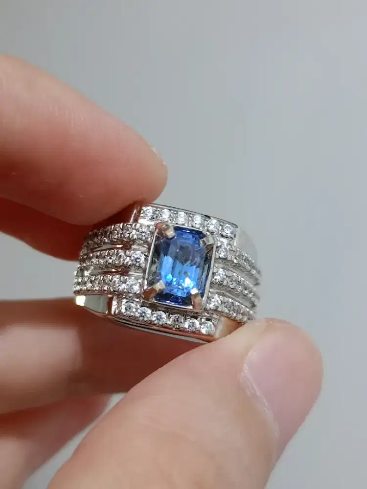 BLUE SAFIR SRILANKA NONHEAT