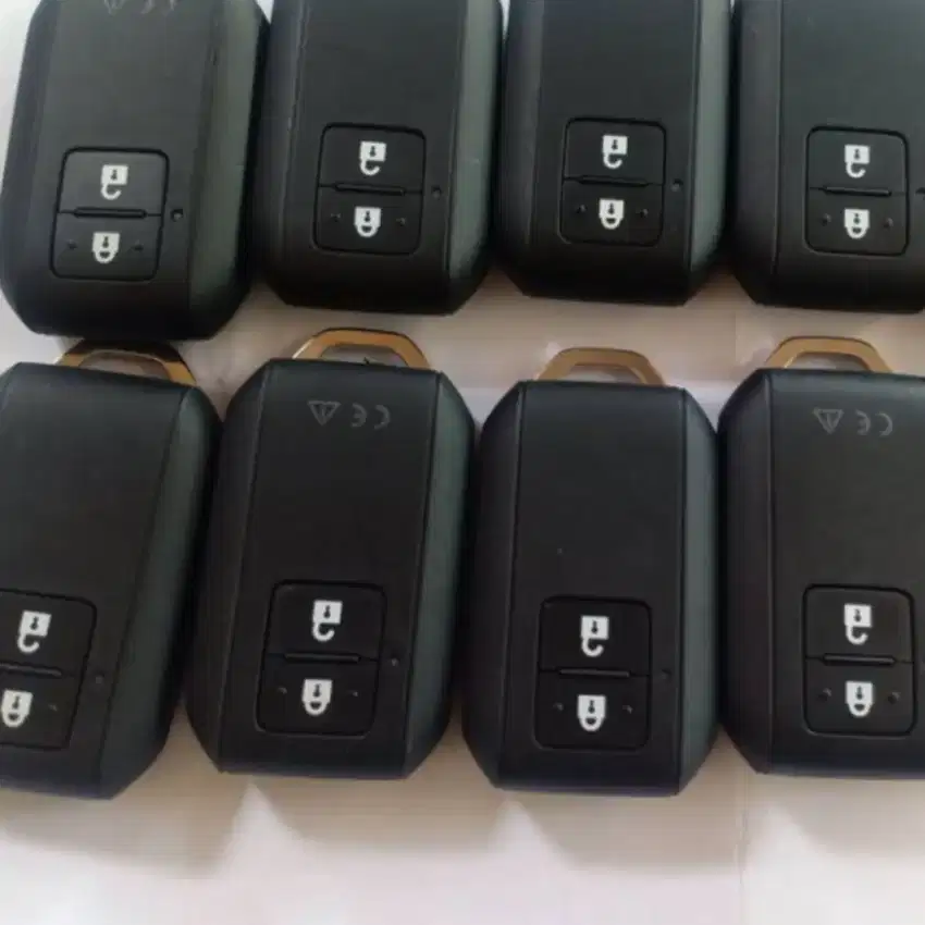 Ahli kunci dan Sperpak kunci smartkey