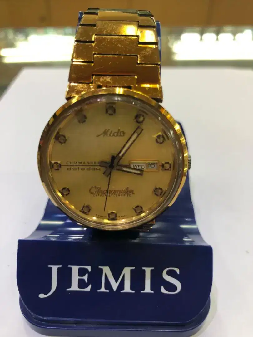 Jam tangan merk Mido chronometer