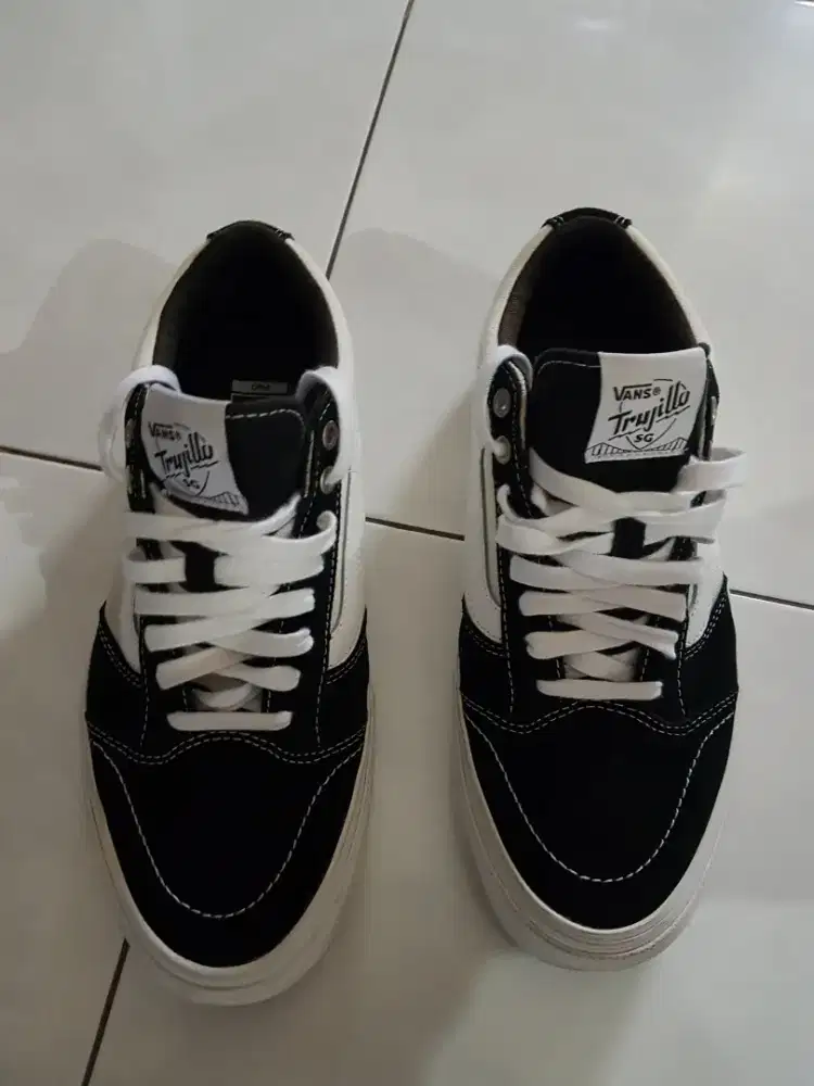 Sepatu vans outlet tnt murah