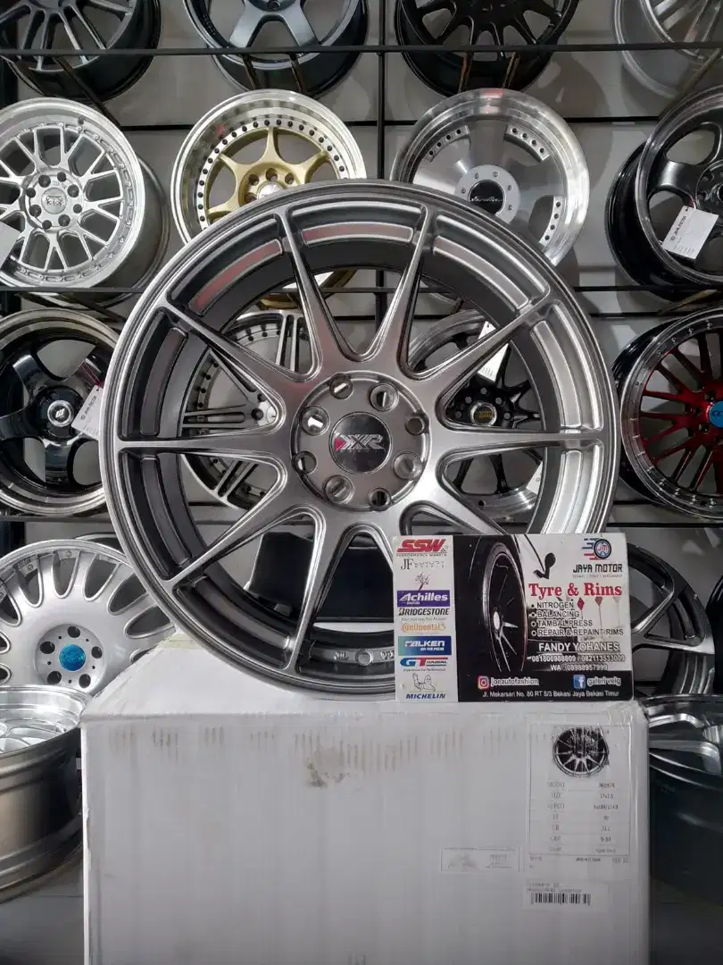 Velg xxr527 r17 4x100/114.3 lbr7,5 et40