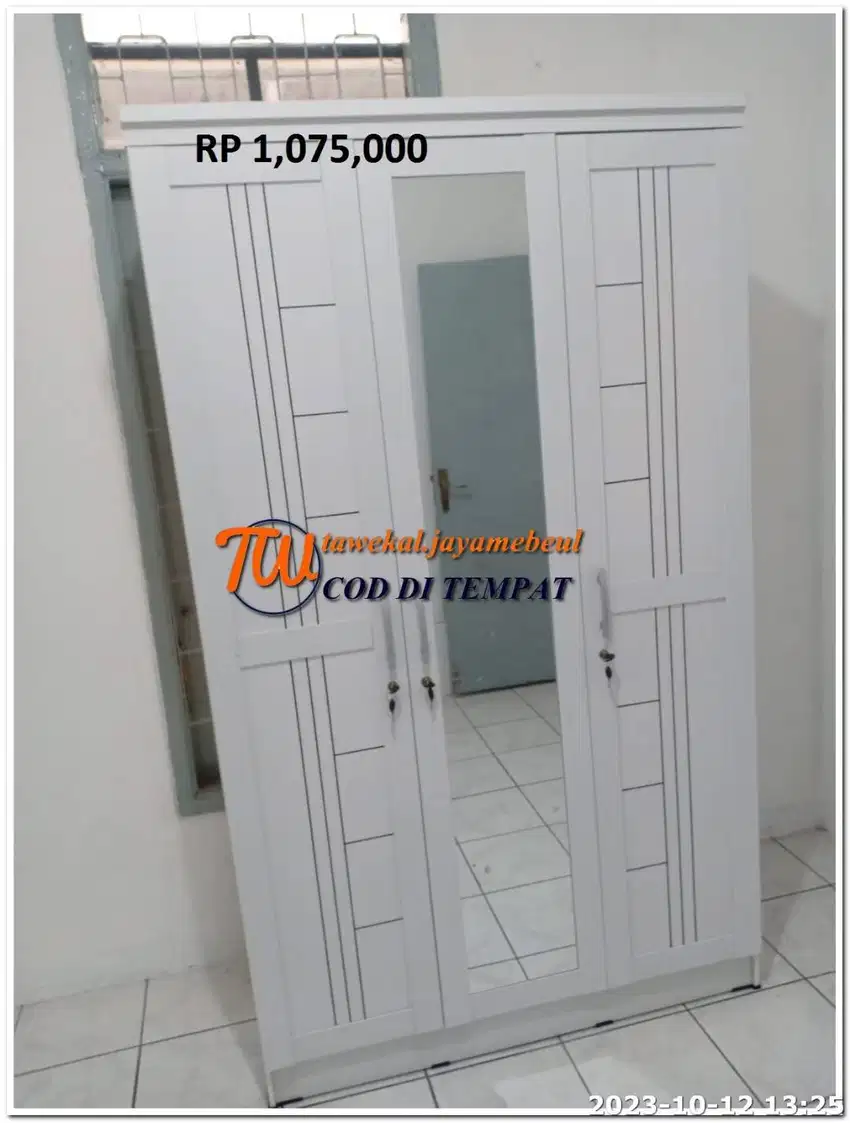 LEMARI PAKAIN MINIMALIS LEMARI ANAK MINIMALIS LEMARI PINTU 3 DAN 2