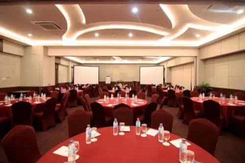 Padded Panel Peredam Suara Ruangan Pentas Auditorium Ballroom Hall