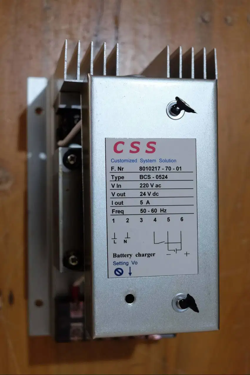 Jual Battery Charger CSS 5 A 24 V untuk otomatisasi genset. Spesifika