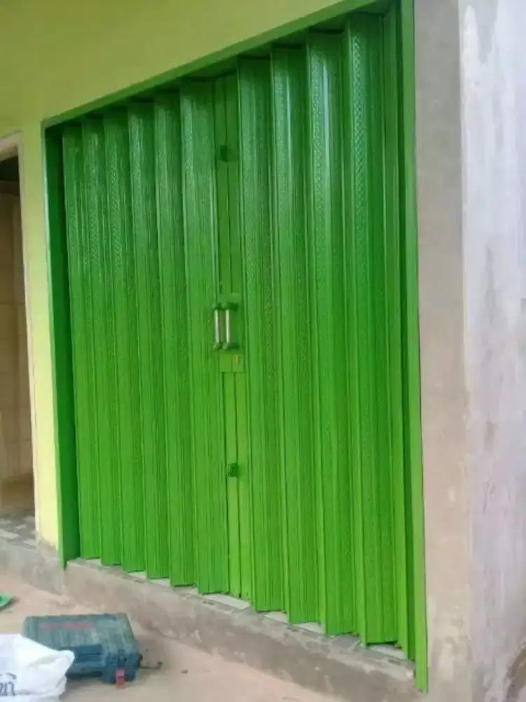 Pemasangan/perbaikan pagar, canopy, relling tangga ,balcon dll