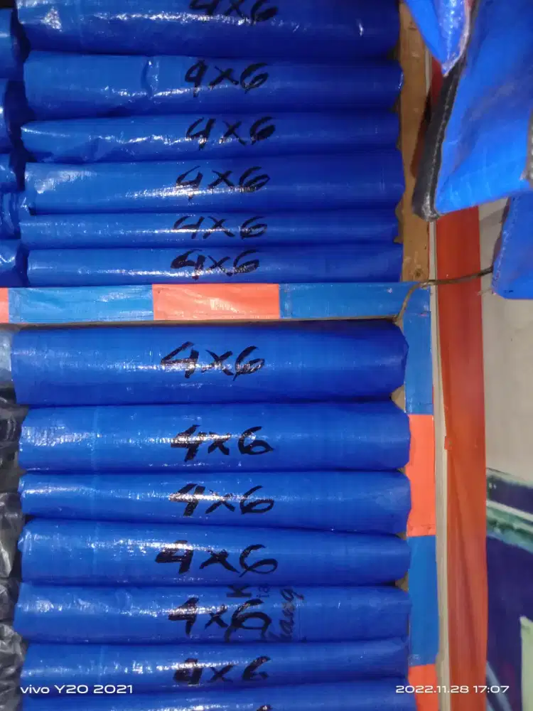 Terpal 4x6 kualitas sedang bukan tipis ia