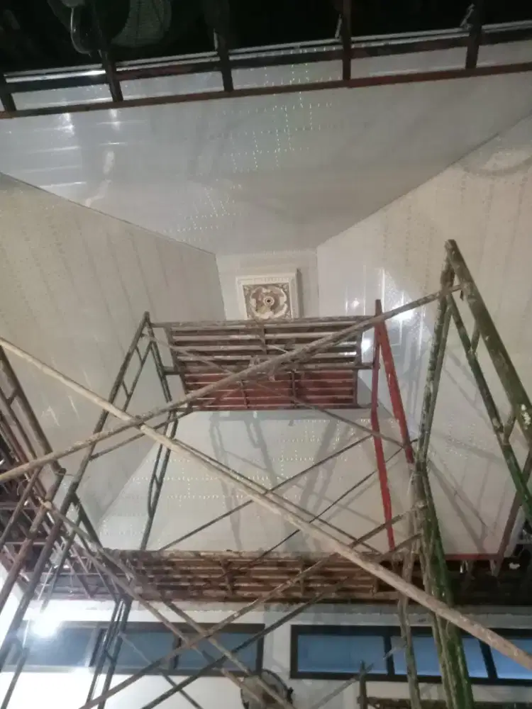 Plafon gipsyum dan atap galvalum mura bergaransi