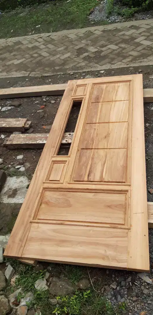 Pintu kamar bahan kayu jati,