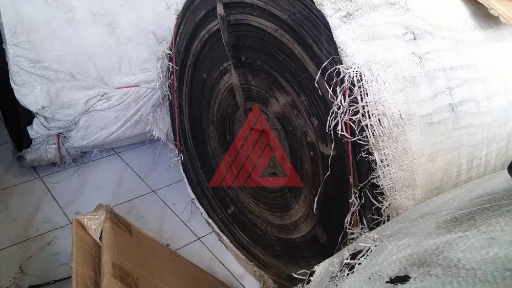 Belt Conveyor Berbagai Ukuran Untuk Industri