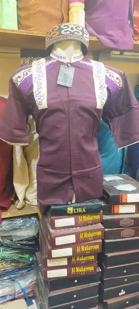 Baju taqwa/koko. Lengan pendek kain katun super istimewa bordiran.