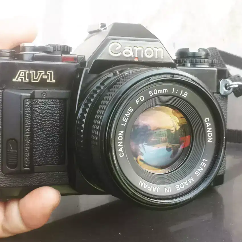 Kamera Canon AV-1