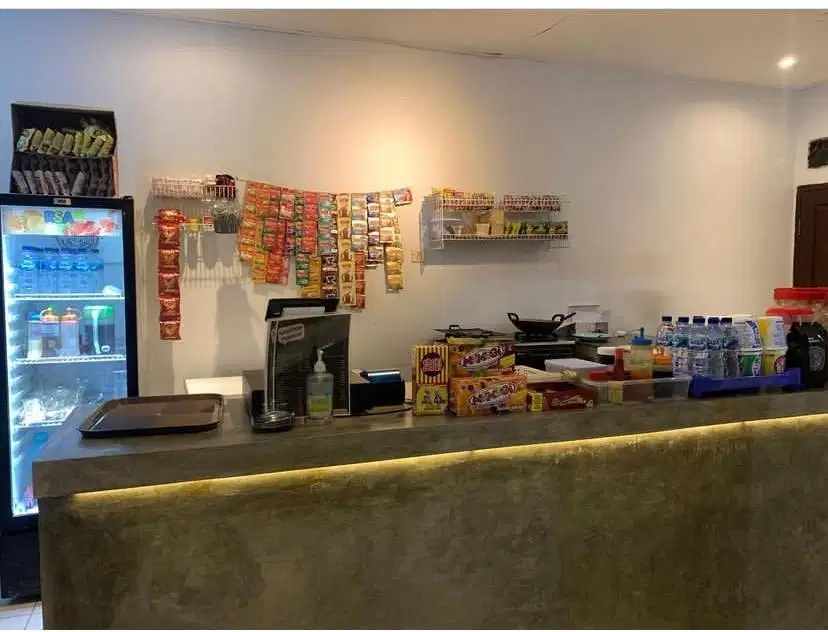 Mencari karyawan penjaga warkop