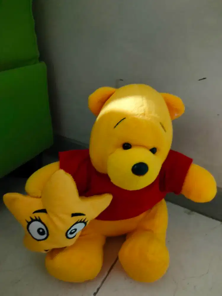 Boneka Winnie The Pooh