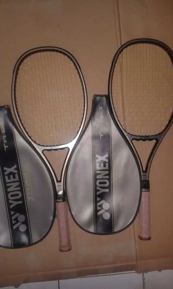 Raket Tenis Vintage Yonex TR-80 Made In Japan 2 Buah